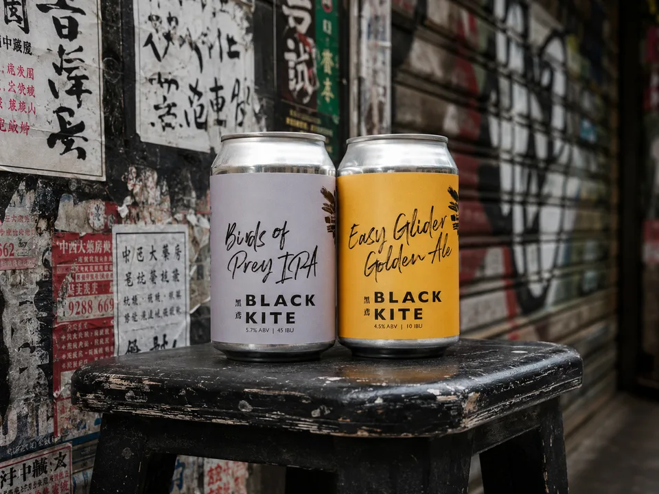Black Kite Birds of Prey and Easy Glider cans